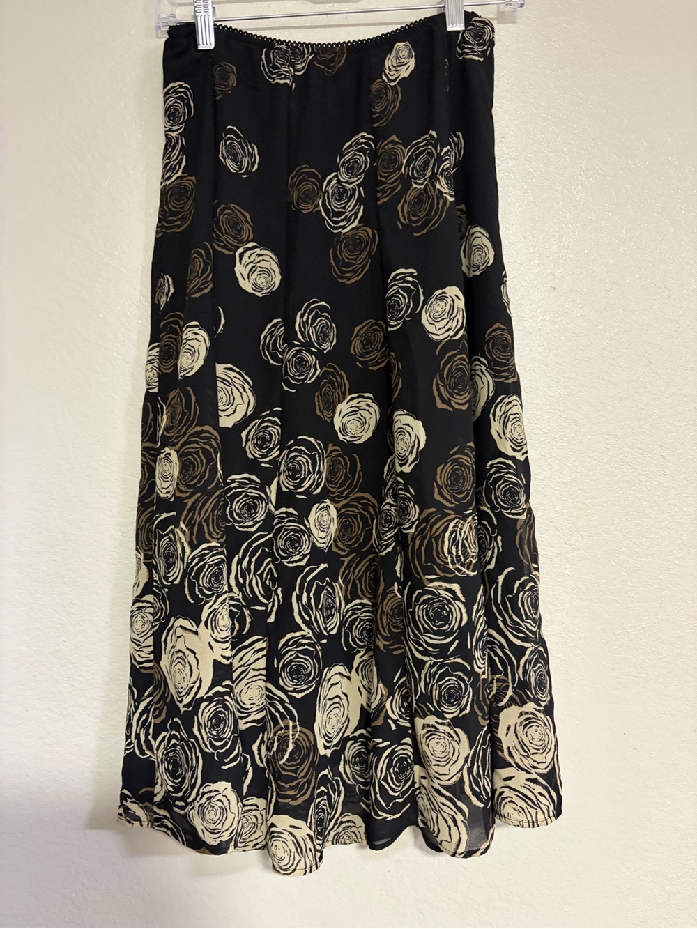 JM Collection Black Maxi Skirt with Ivory and Tan Rose Print
